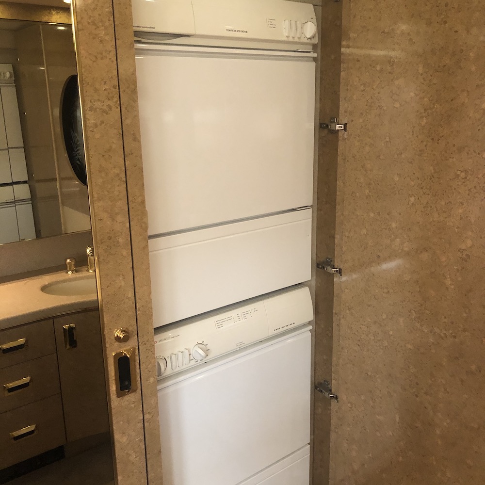 2000 Prevost Marathon XL For Sale