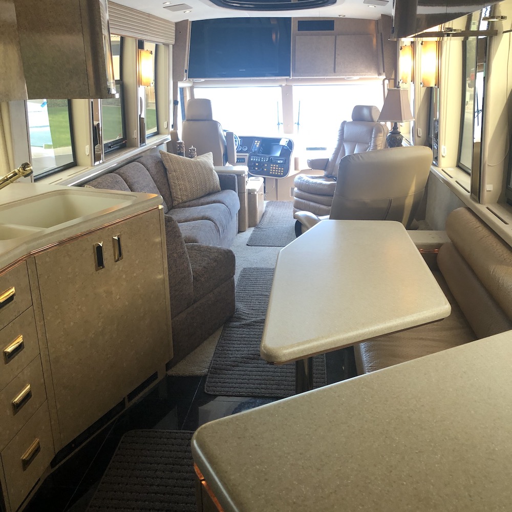 2000 Prevost Marathon XL For Sale