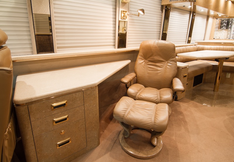 2000 Prevost Marathon XL For Sale