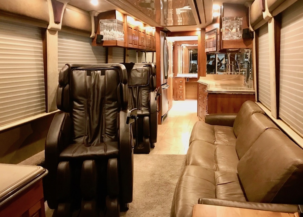 2000 Prevost Royale H3-45 For Sale