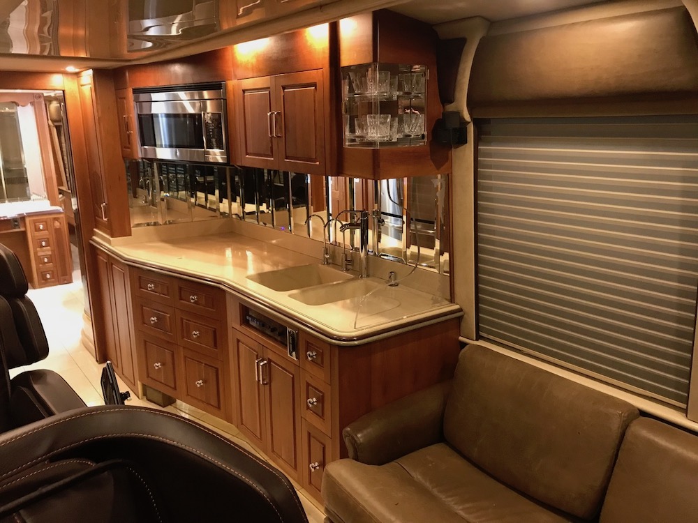 2000 Prevost Royale H3-45 For Sale