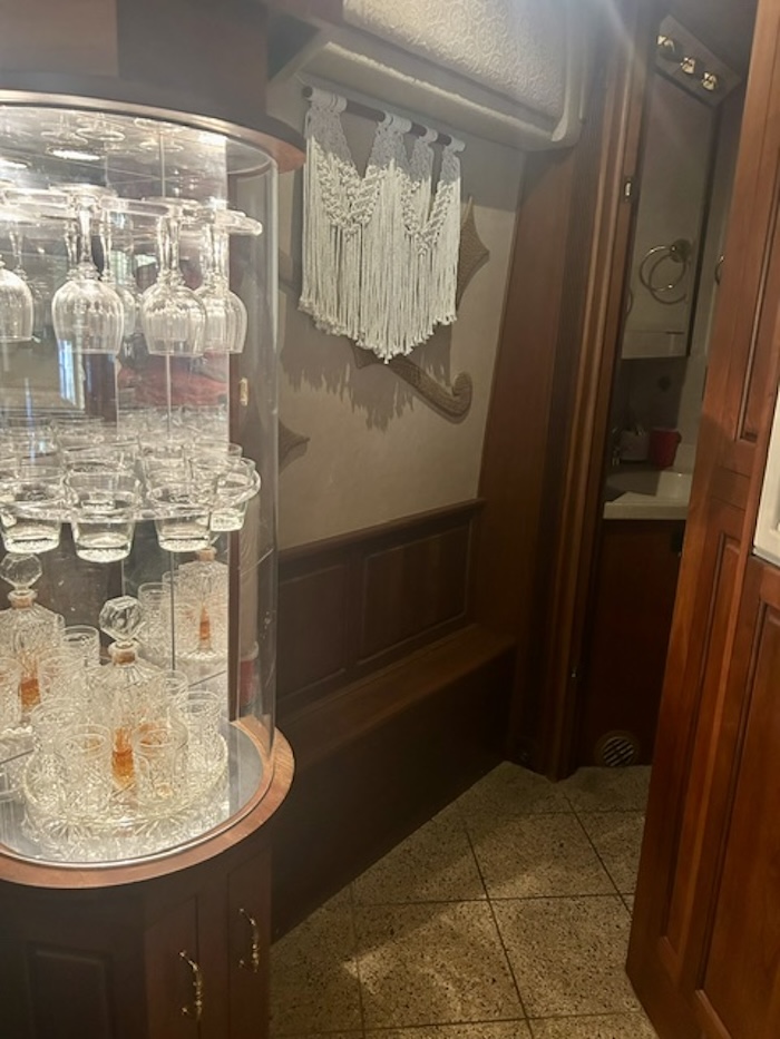 2000 Prevost Royale  H3-45 For Sale