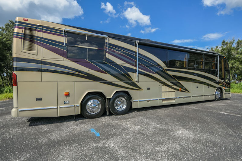 2000 Prevost Royale H3-45 For Sale