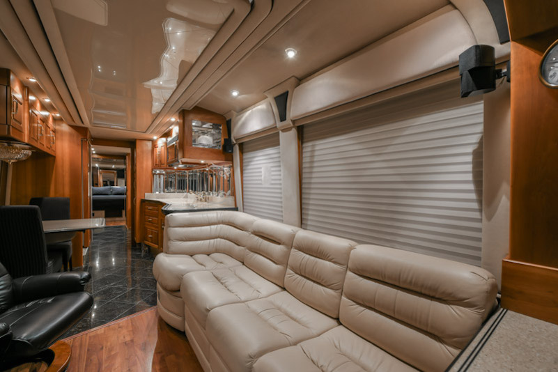 2000 Prevost Royale H3-45 For Sale