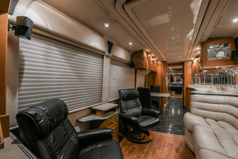 2000 Prevost Royale H3-45 For Sale