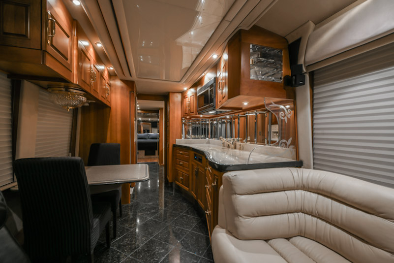 2000 Prevost Royale H3-45 For Sale