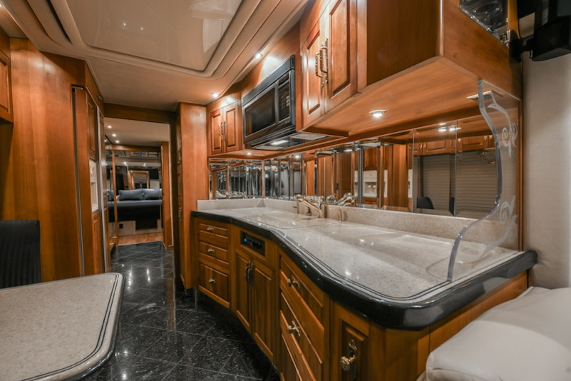 2000 Prevost Royale H3-45 For Sale