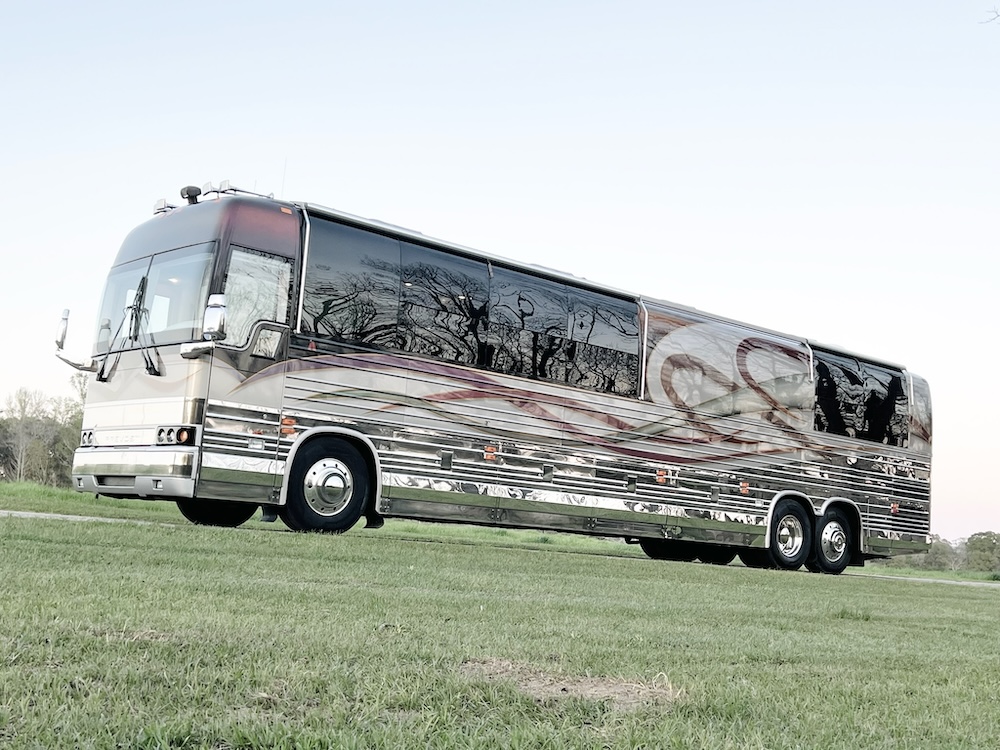 2001 Prevost Angola XLII  For Sale