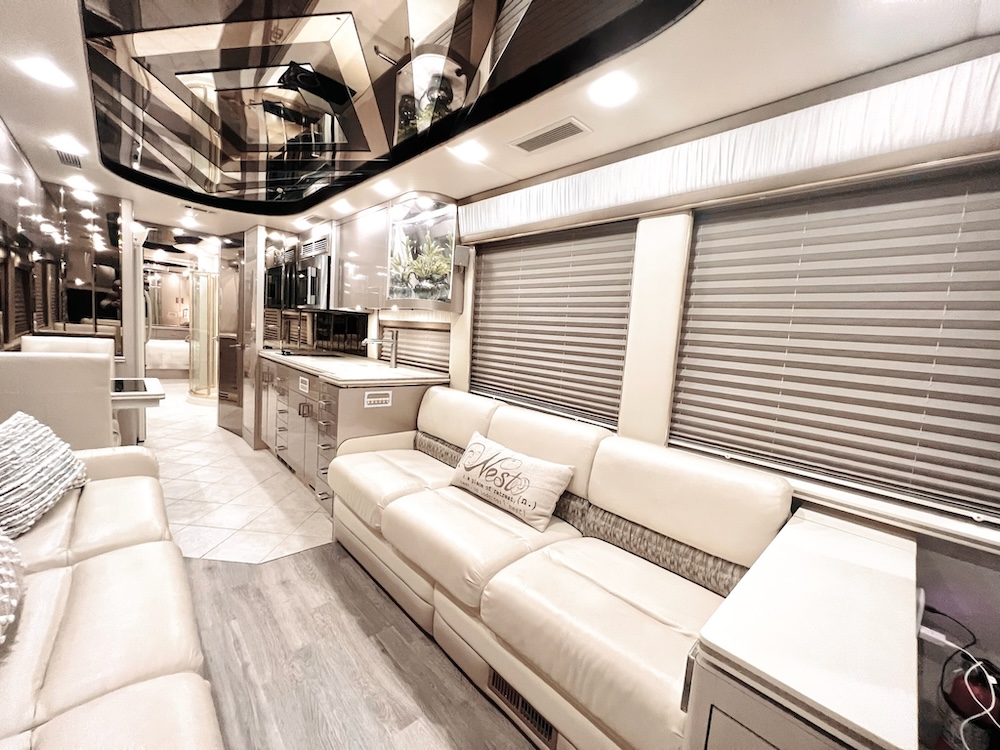 2001 Prevost  Angola XLII For Sale