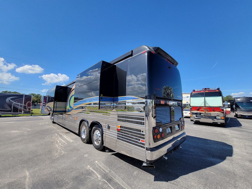 2001 Prevost Angola XLII For Sale