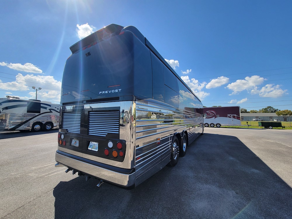 2001 Prevost Angola XLII For Sale