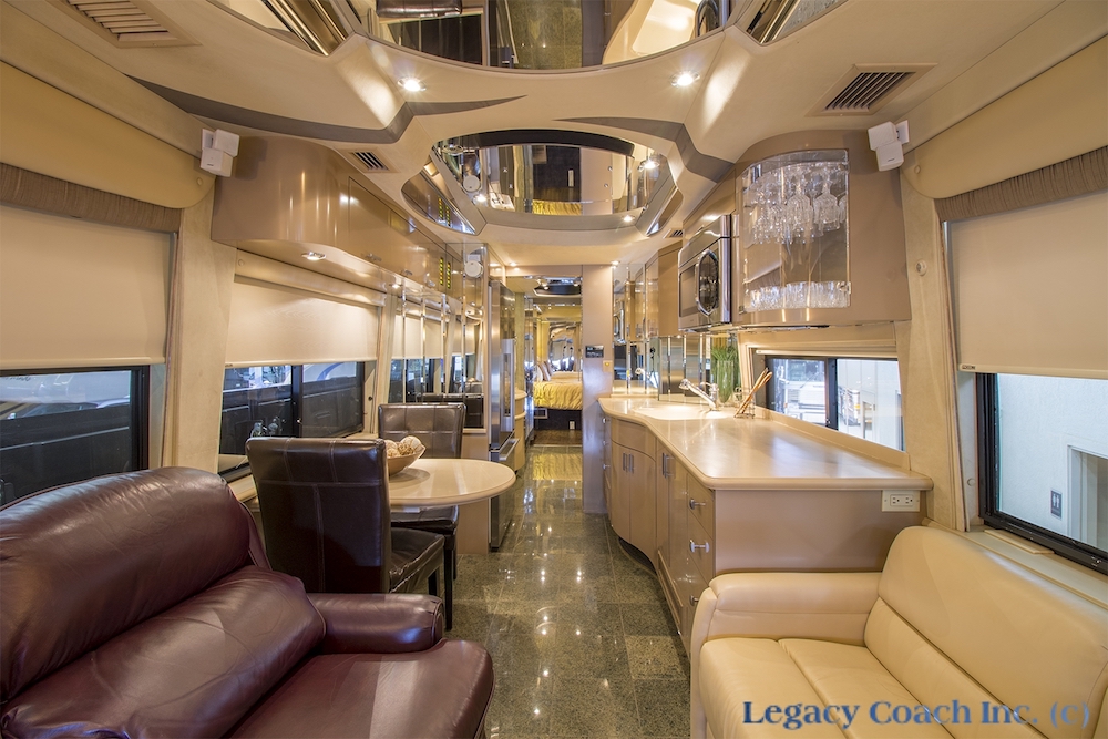 2001 Prevost Country Coach H3-45 For Sale