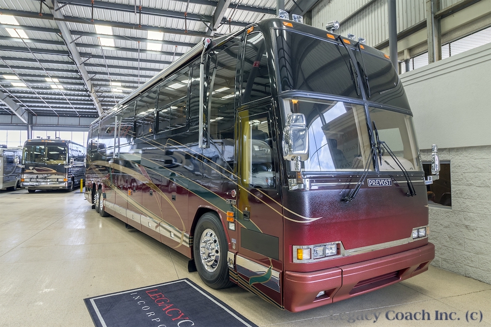 2001 Prevost Country Coach H3-45 For Sale