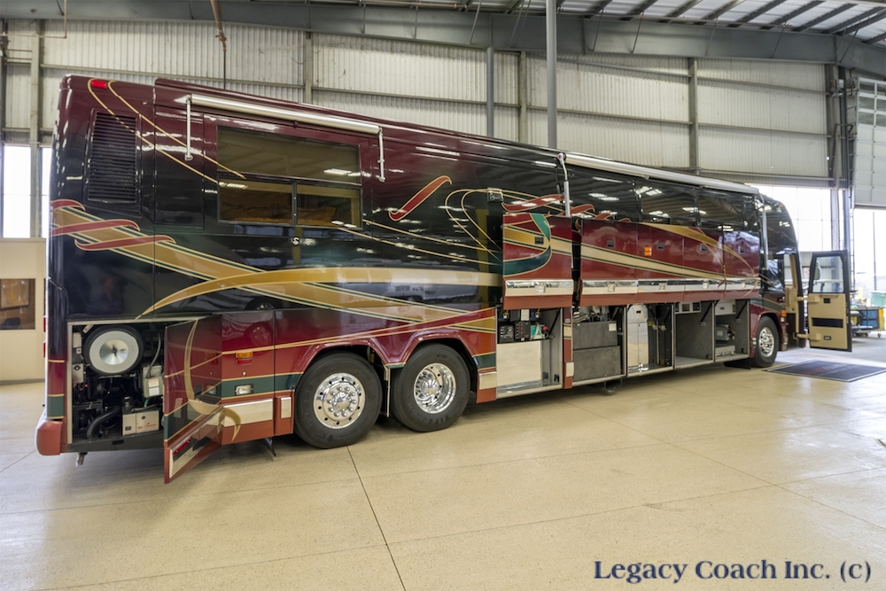 2001 Prevost Country Coach H3-45 For Sale