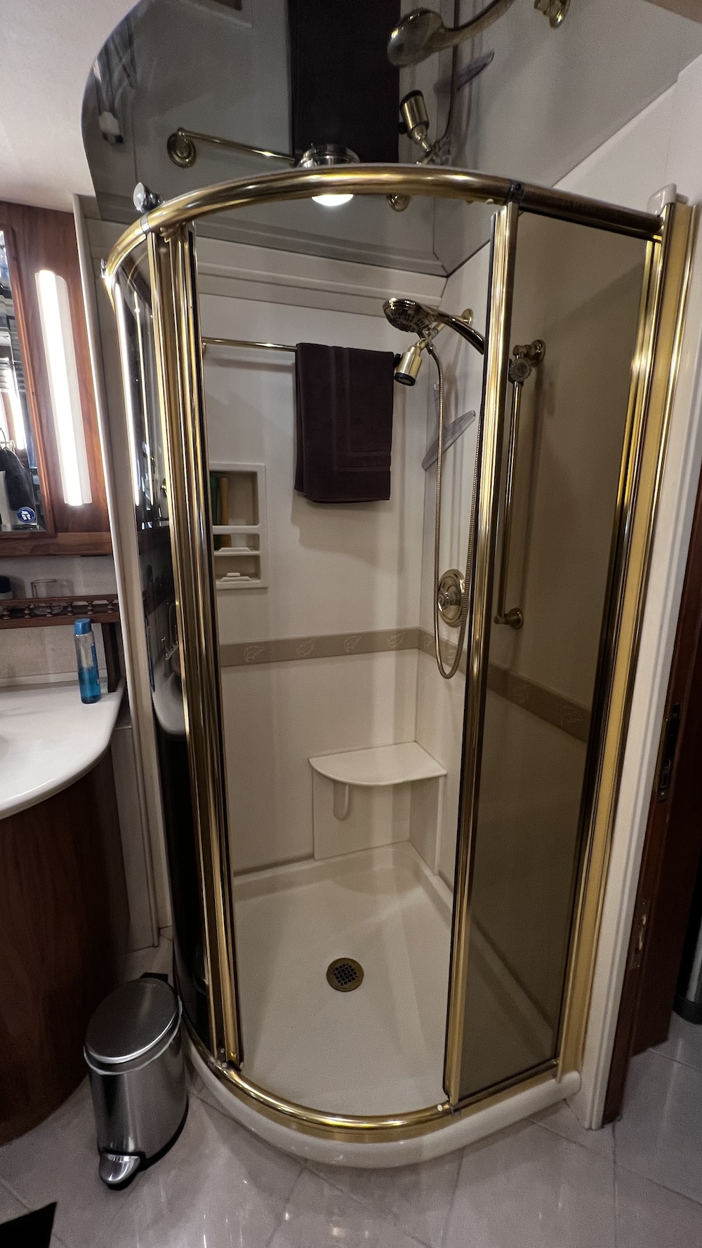 2001 Prevost Country Coach For Sale