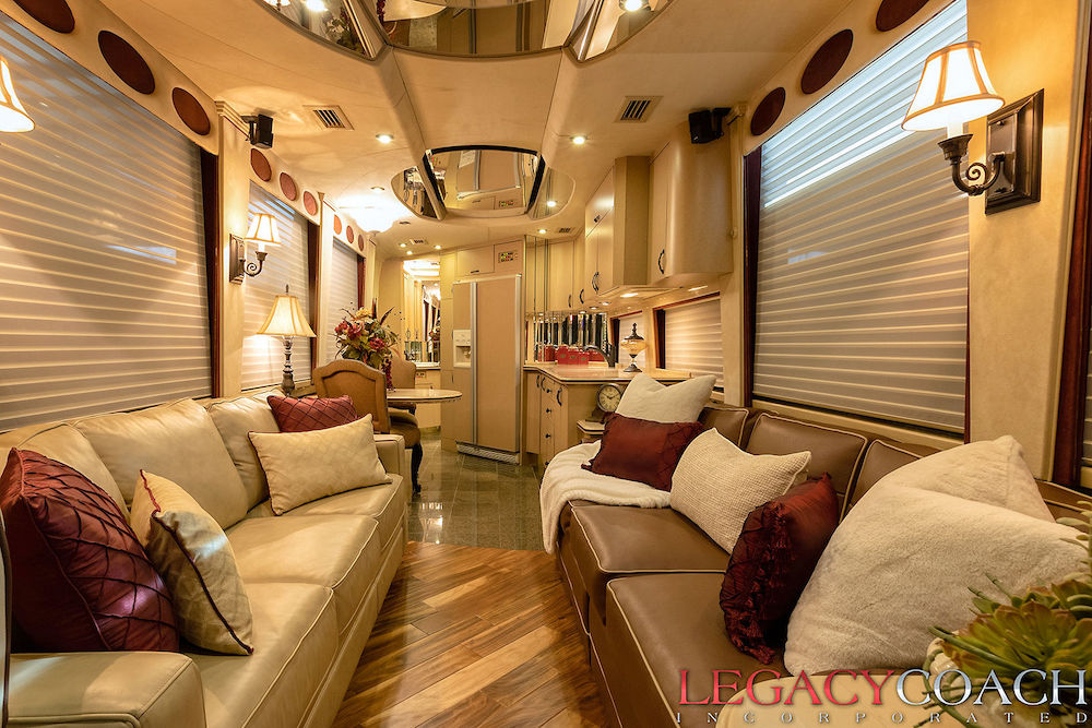 2001 Prevost Country Coach XLII For Sale