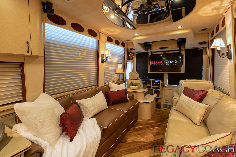 2001 Prevost Country Coach XLII For Sale