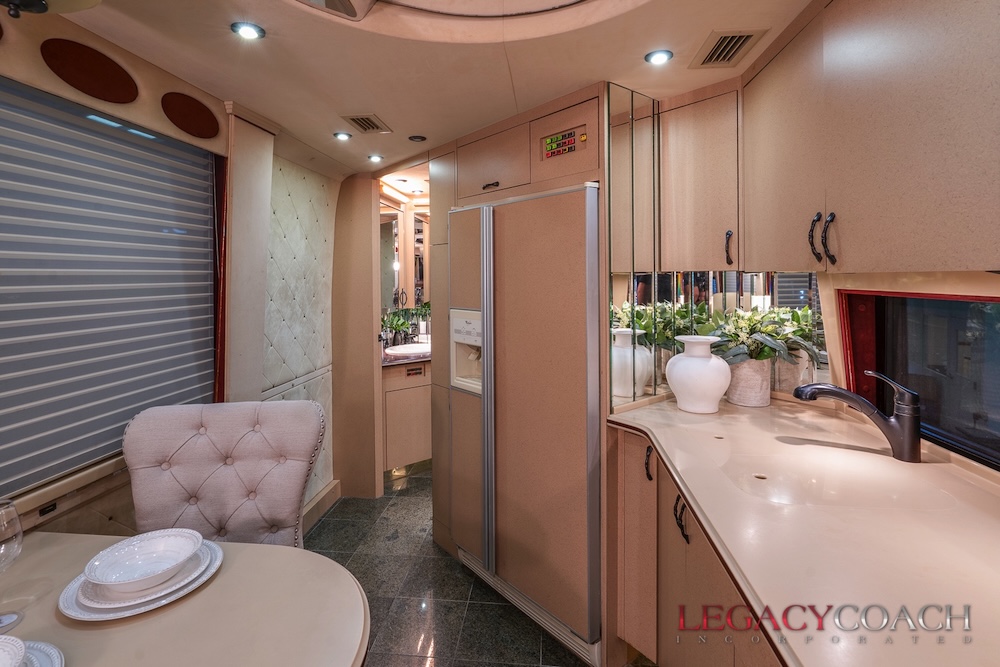 2001 Prevost Country Coach XLII For Sale