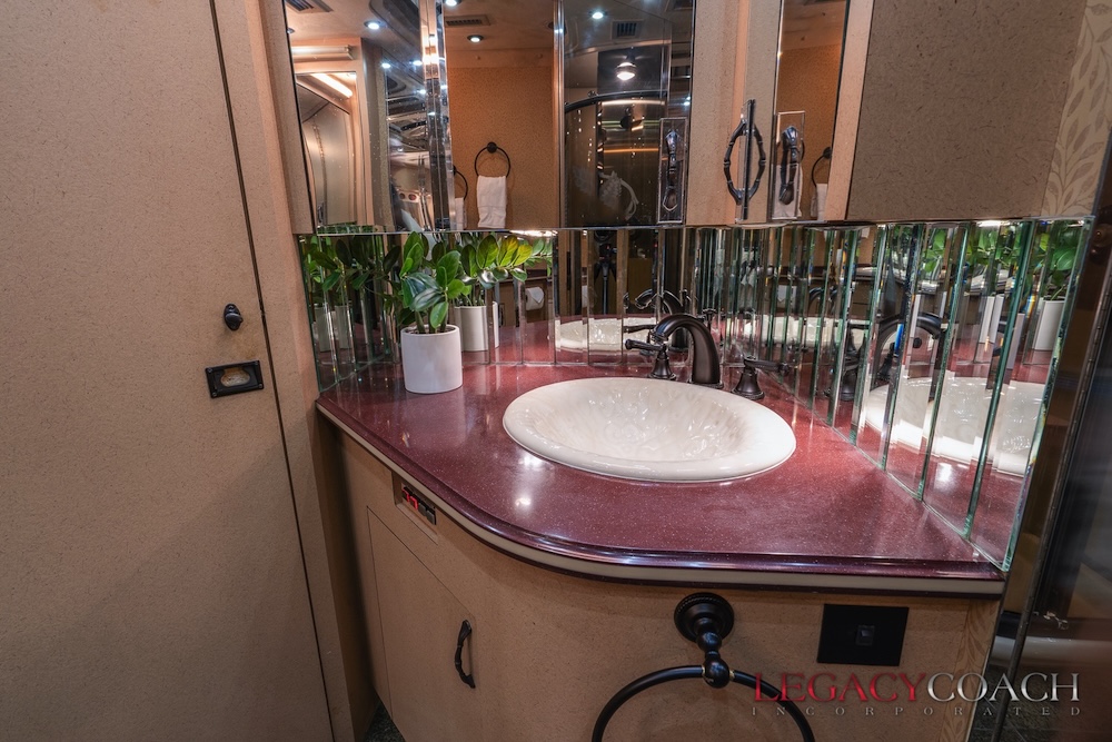 2001 Prevost Country Coach XLII For Sale