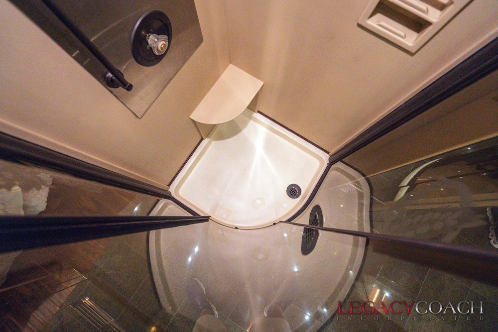 2001 Prevost Country Coach XLII For Sale