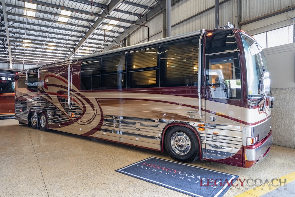 2001 Prevost Country Coach XLII For Sale