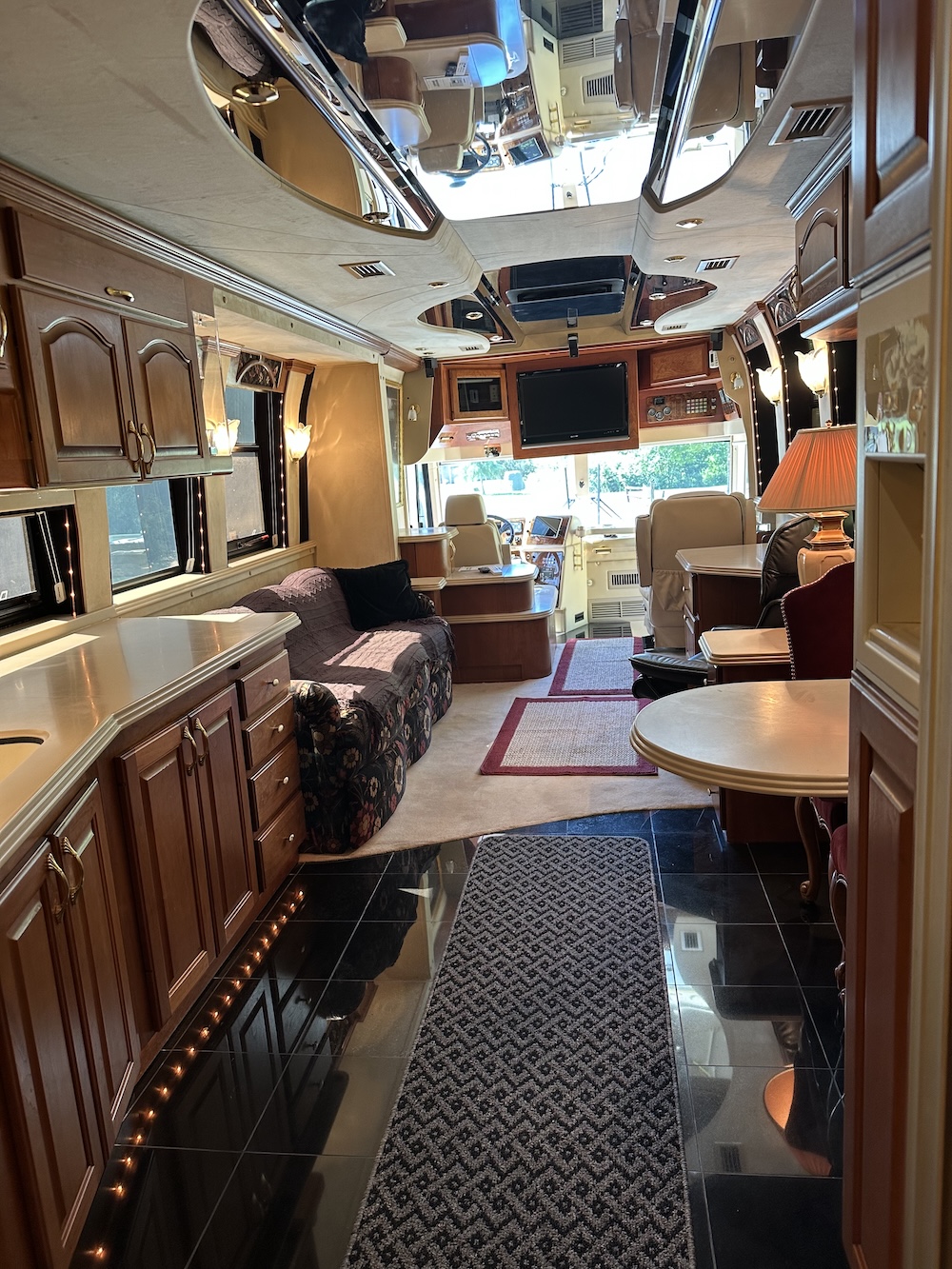 2001 Prevost Country Coach XLII For Sale