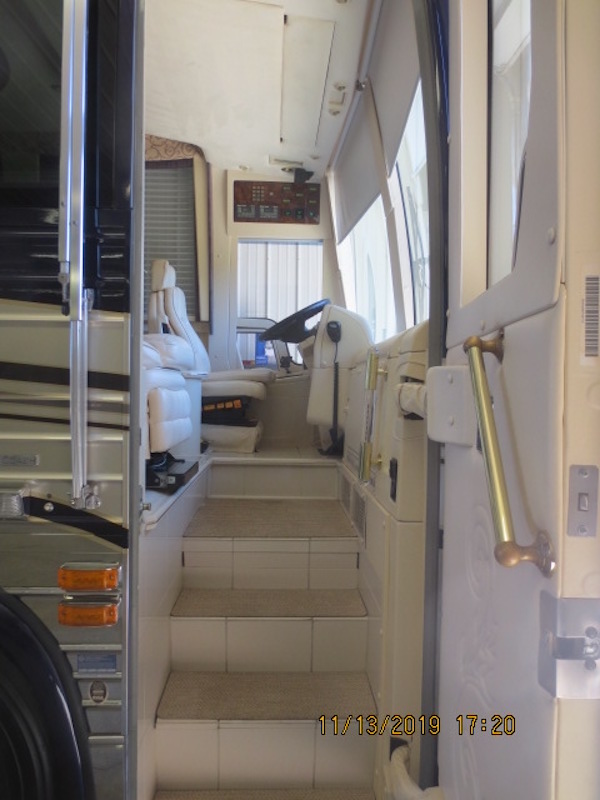 2001 Prevost Country Coach XLII For Sale