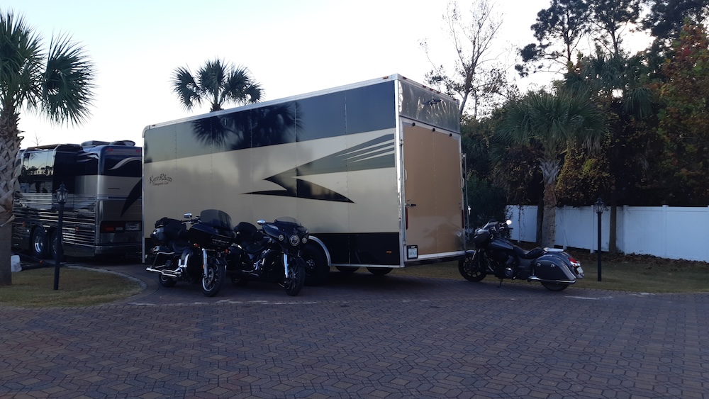 2001 Prevost Featherlite XLII For Sale