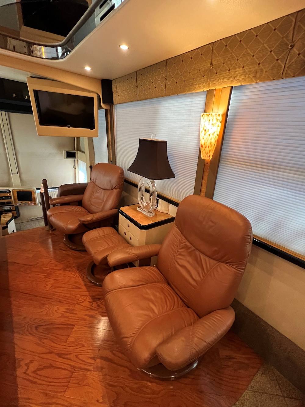 2001 Prevost H3-45 For Sale