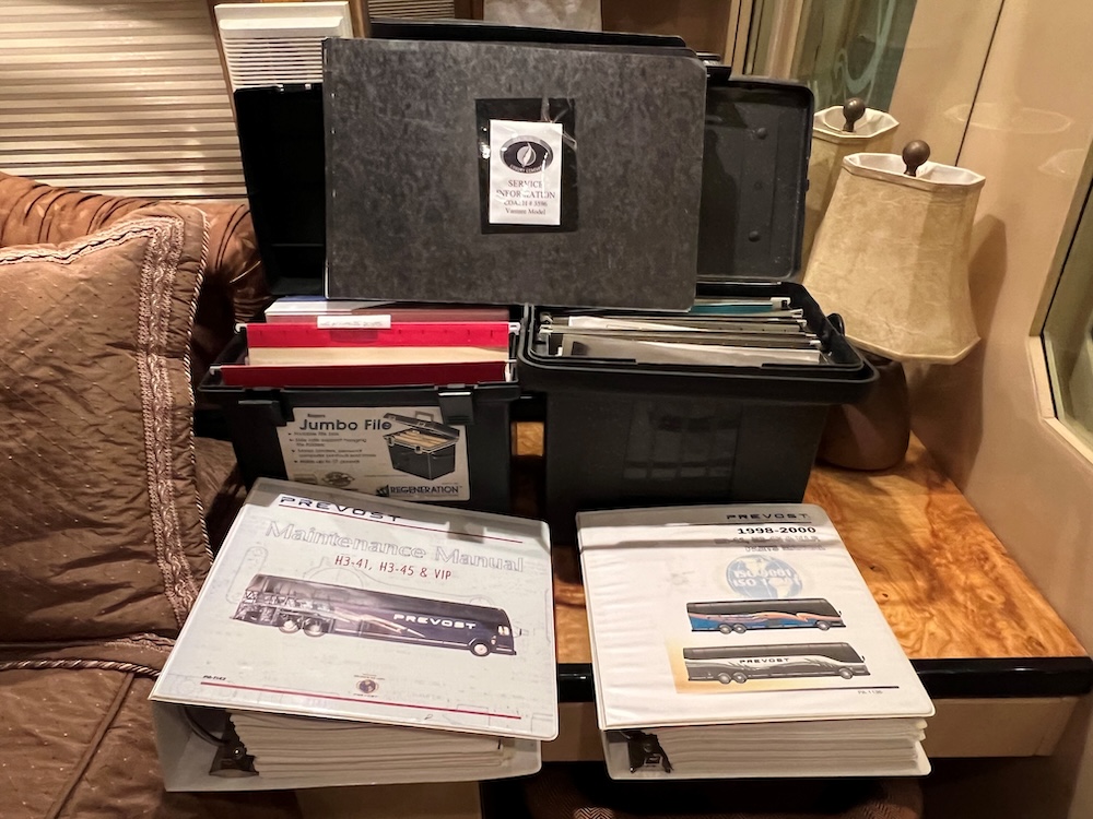 2001 Prevost H3-45 For Sale