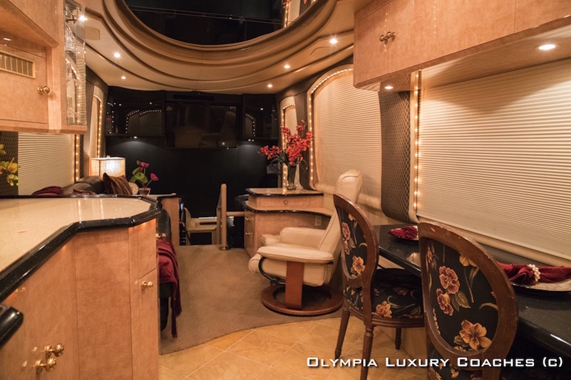 2001 Prevost Liberty H3-45 For Sale