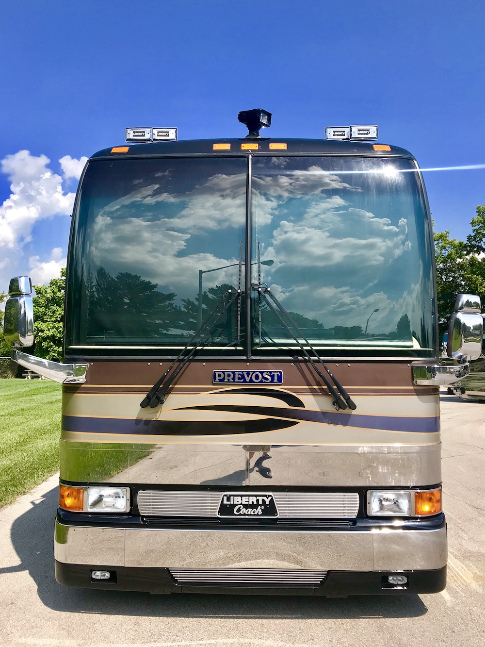 2001 Prevost Liberty XLII For Sale