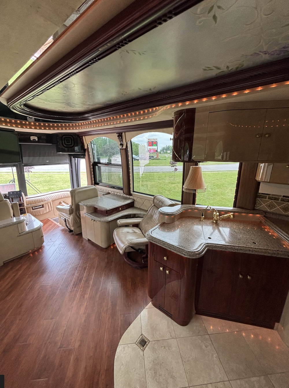 2001 Prevost Liberty XLII For Sale