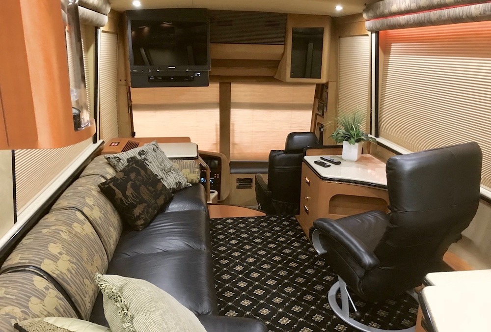 2001 Prevost MarathonH3-45 For Sale