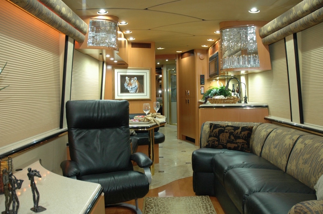 2001 Prevost Marathon H3-45 For Sale