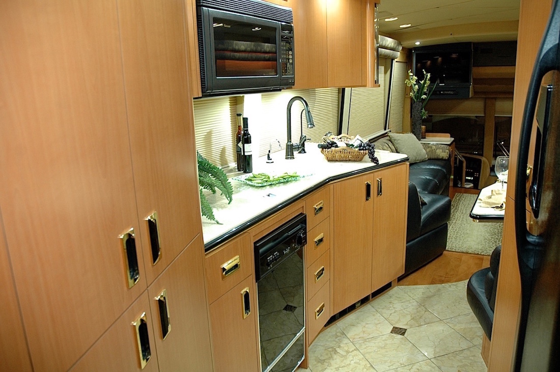 2001 Prevost Marathon H3-45 For Sale