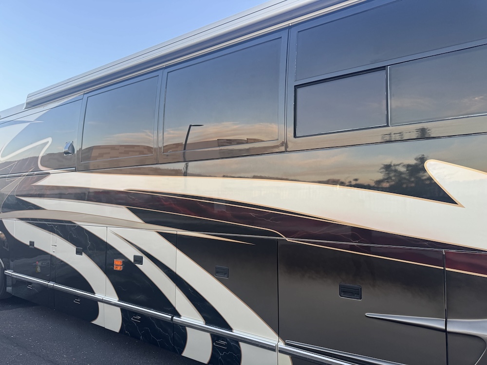 2001 Prevost Marathon H3-45 For Sale