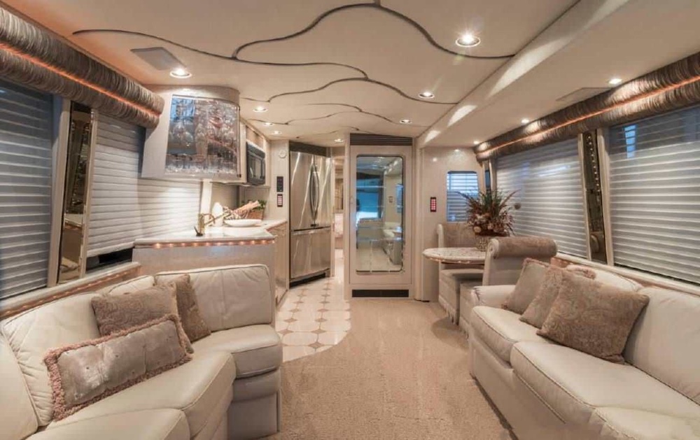 2001 Prevost Marathon H3-45 For Sale