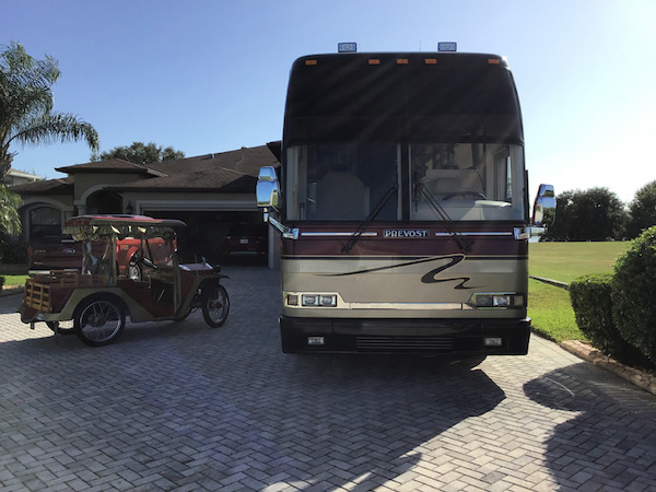 2001 Prevost Marathon H3-45 For Sale