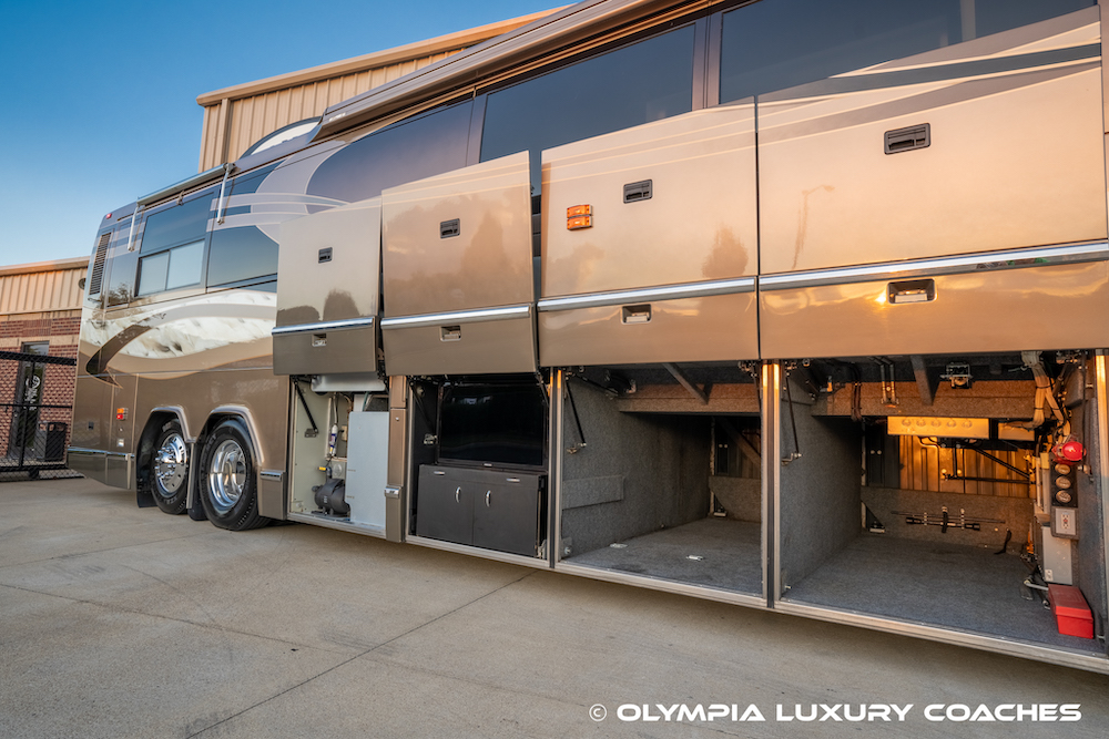 2001 Prevost Marathon H3-45 For Sale