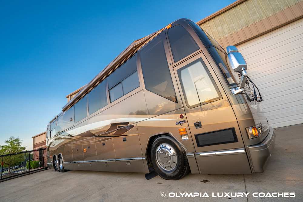 2001 Prevost Marathon H3-45 For Sale