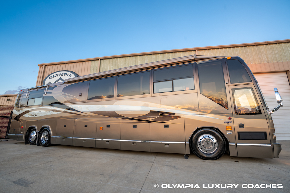 2001 Prevost Marathon H3-45 For Sale