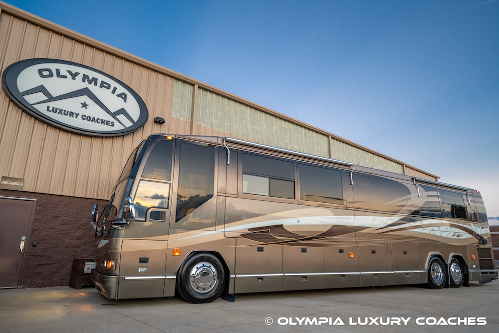 2001 Prevost Marathon H3-45 For Sale