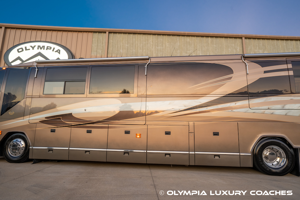 2001 Prevost Marathon H3-45 For Sale