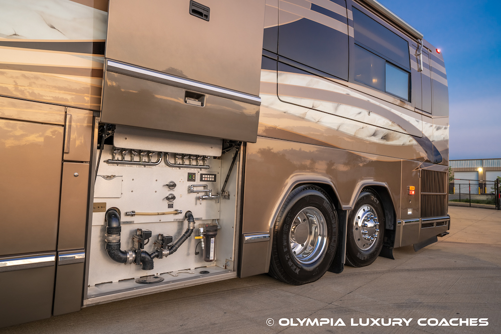 2001 Prevost Marathon H3-45 For Sale