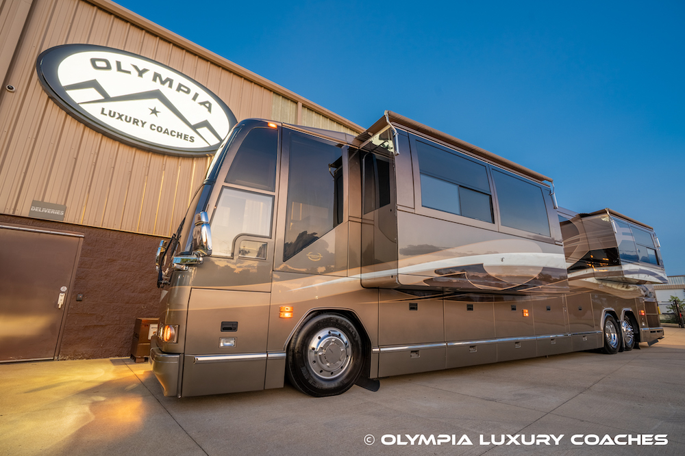 2001 Prevost Marathon H3-45 For Sale