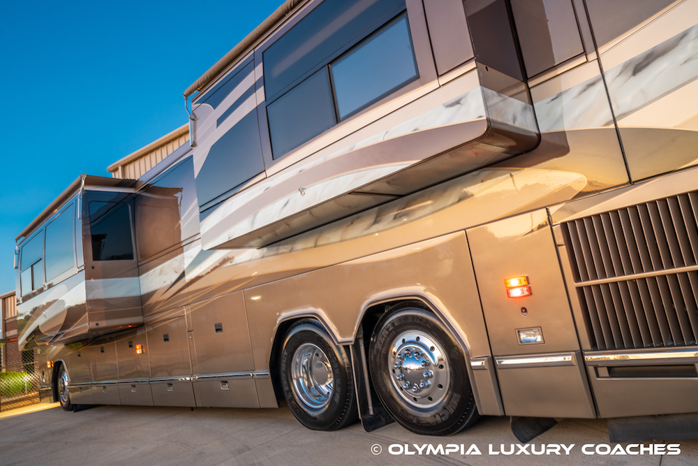 2001 Prevost Marathon H3-45 For Sale