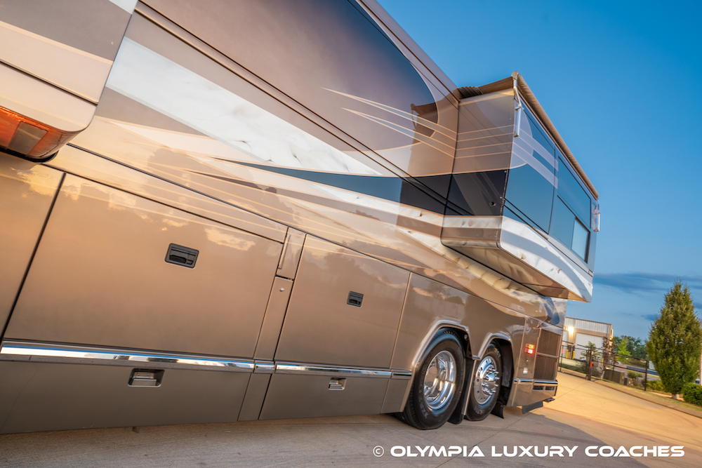 2001 Prevost Marathon H3-45 For Sale