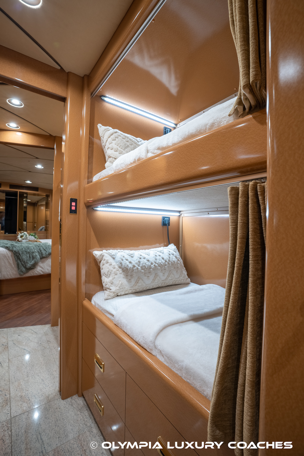 2001 Prevost Marathon H3-45 For Sale