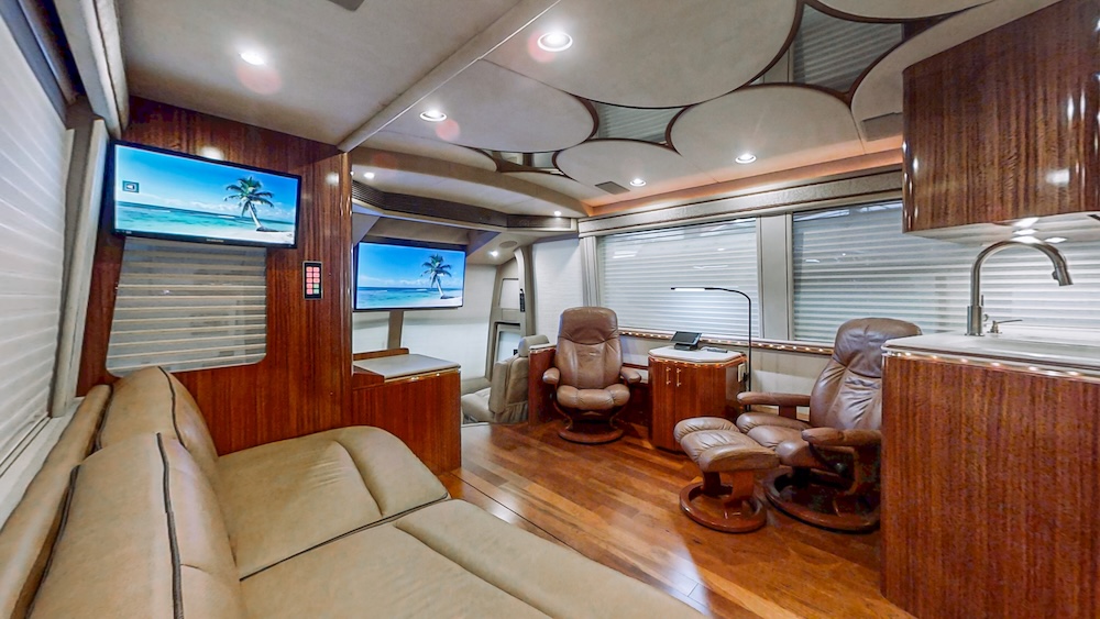2001 Prevost Marathon H3-45 For Sale